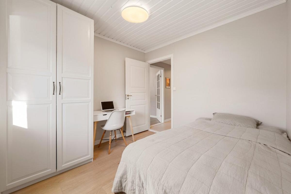 With 2 Bedrooms And Balcony Apartamento Bergen