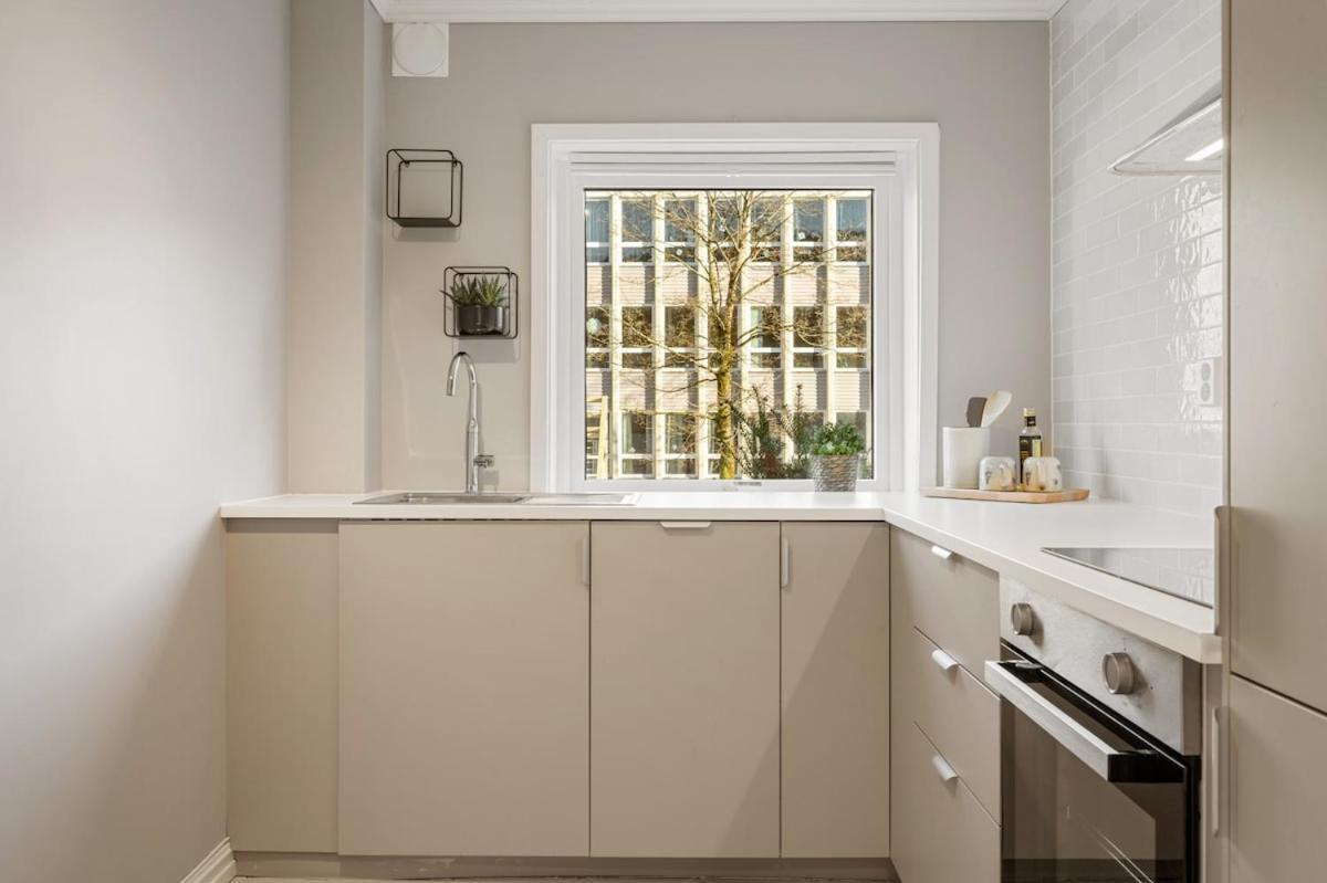 With 2 Bedrooms And Balcony Apartamento *
